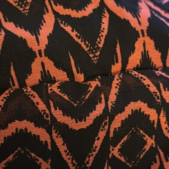 She’s Cool crossed top sleeveless orange black print semi sheer jumpsuit Sz L - Picture 5 of 5